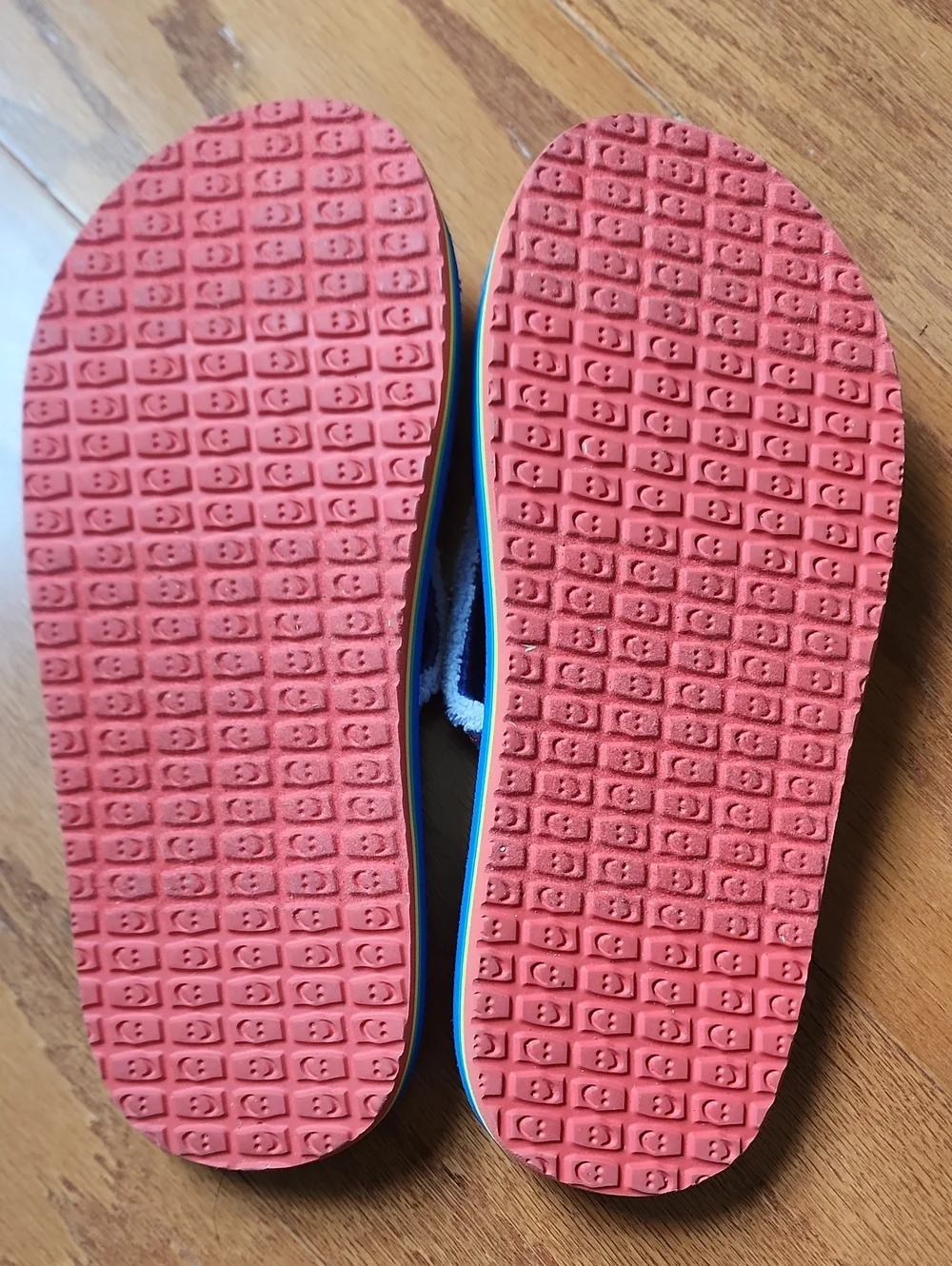 Sanuk Fraidy Stacker Rainbow Flip Flop, Big Kids 2/3